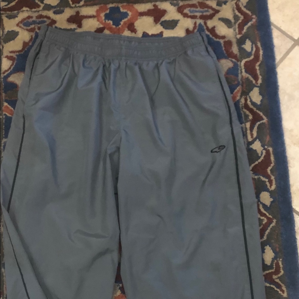 Athletic pants